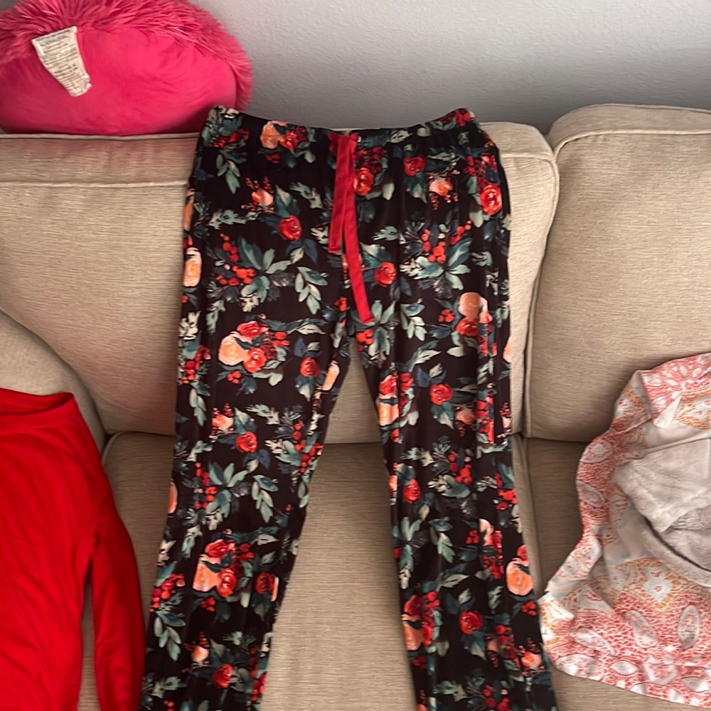 a very cute and cozy target set!